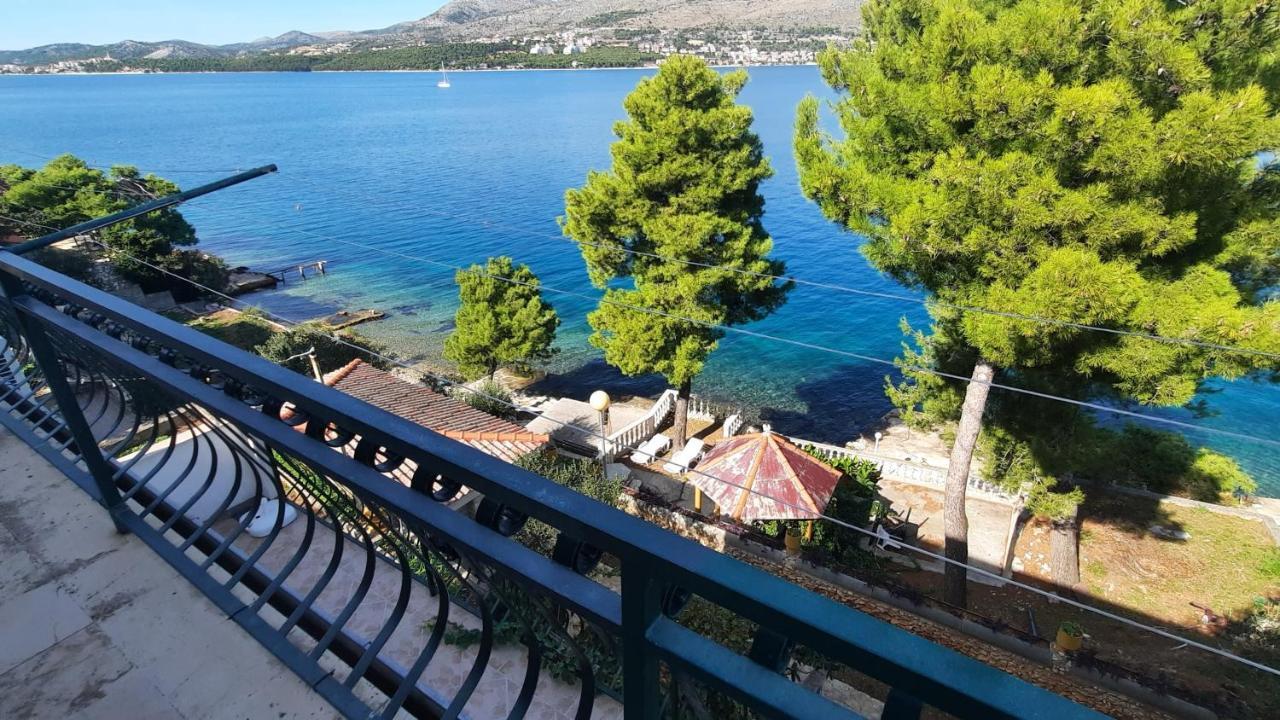 Seaview & Beachfront Apartments Jakov Donji Okrug  Extérieur photo